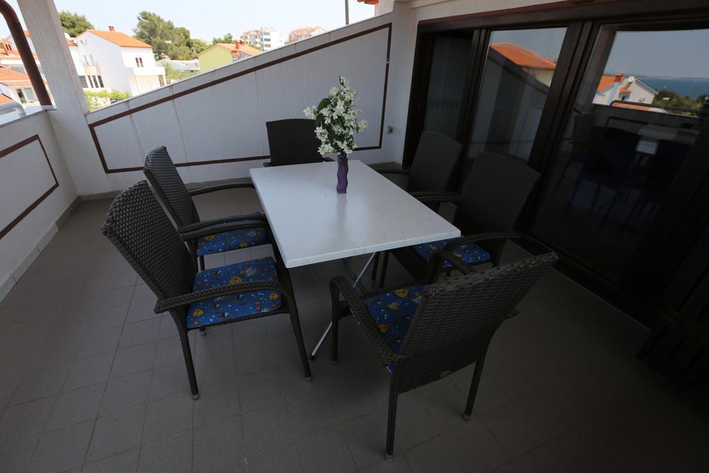 Apartments Sasha Pula Cameră foto